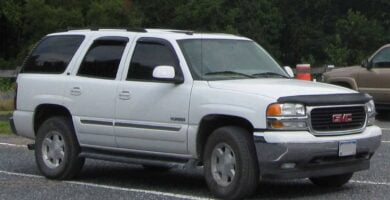 Manual GMC YUKON DENALI 2002 de Usuario Gratis