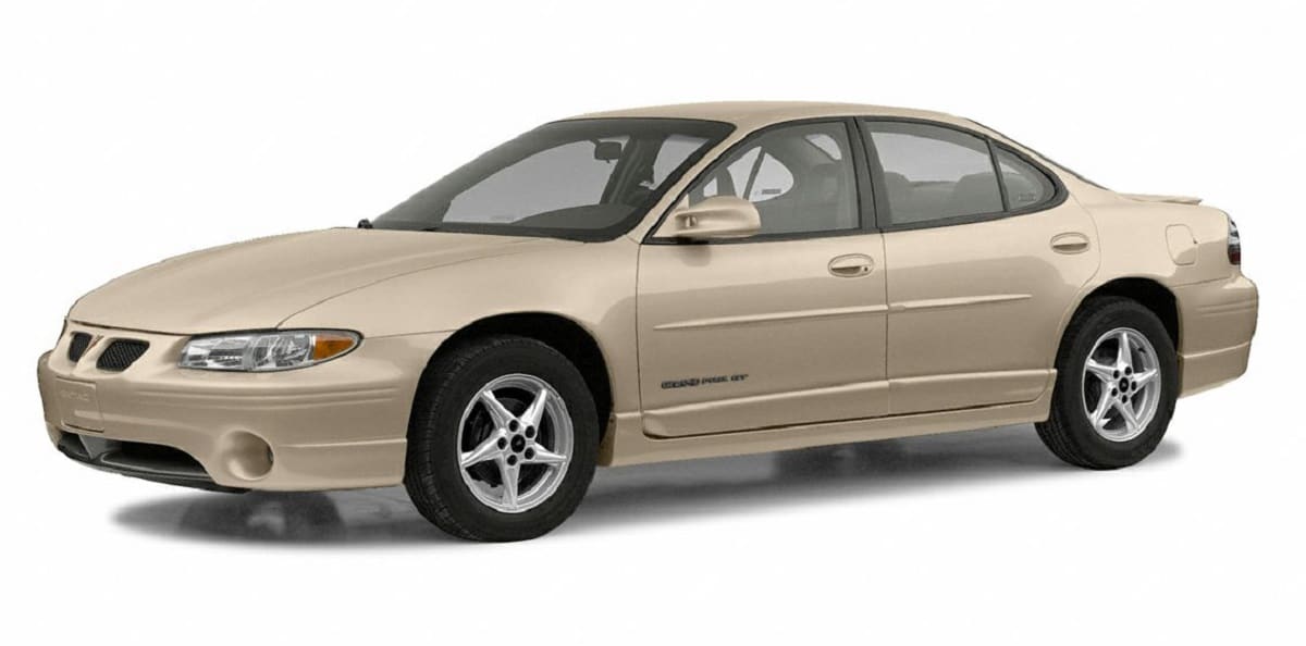 Manual PONTIAC GRAND PRIX 2003 de Usuario