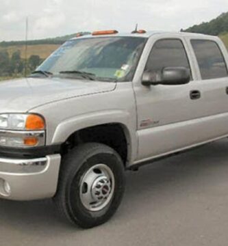 Manual GMC SIERRA 3500 HD 2004 de Usuario Gratis