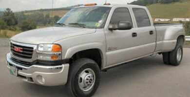 Manual GMC SIERRA 3500 HD 2004 de Usuario Gratis