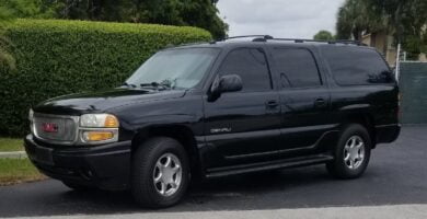 Manual GMC YUKON DENALI 2004 de Usuario Gratis