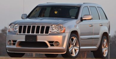 Manual JEEP GRAND CHEROKEE SRT8 2008 de Usuario en PDF Gratis