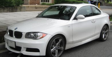 Manual BMW 135i COUPE 2009 de Usuario