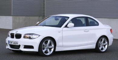 Manual BMW 135i COUPE 2010 de Usuario