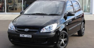 Manual HYUNDAI GETZ 2010 de Usuario