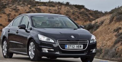 Manual PEUGEOT 508 HYBRID 2011 de usuario PDF gratis