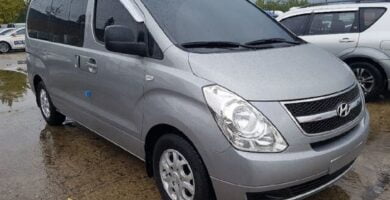 Manual HYUNDAI GRAND STAREX 2012 de Usuario