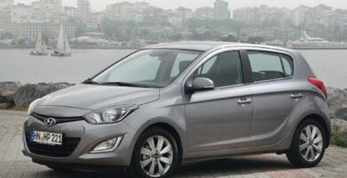 Manual HYUNDAI I-20 2012 de Usuario