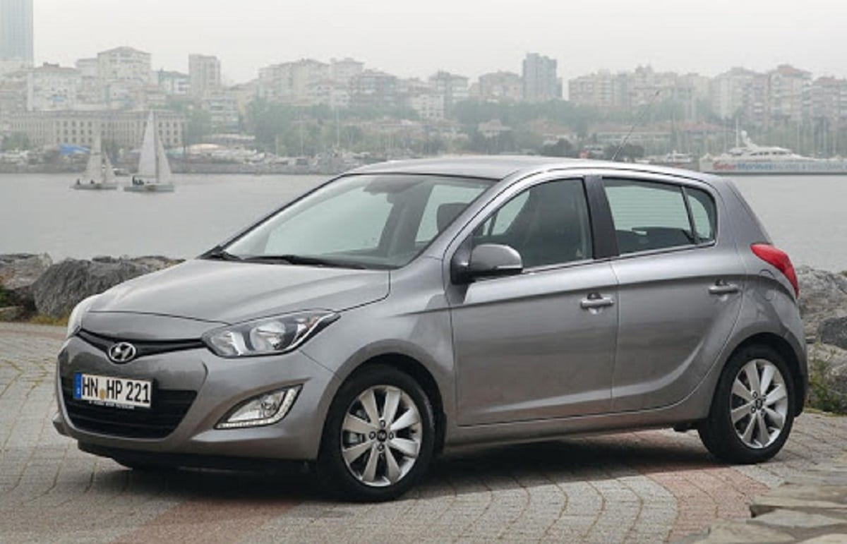 Manual HYUNDAI I-20 2012 de Usuario