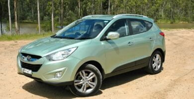 Manual HYUNDAI IX35 2012 de Usuario