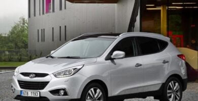 Manual HYUNDAI IX35 2013 de Usuario