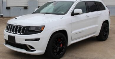 Manual JEEP GRAND CHEROKEE SRT 2015 de Usuario en PDF Gratis