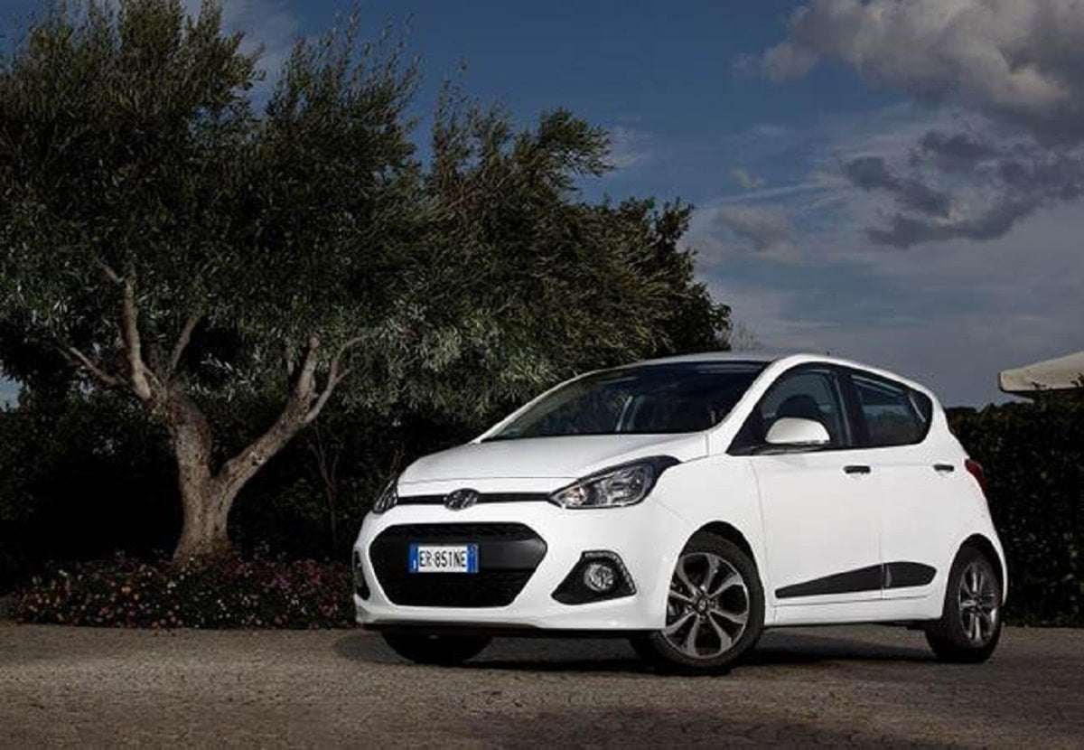 Manual HYUNDAI GRAND i10 2015 de Usuario