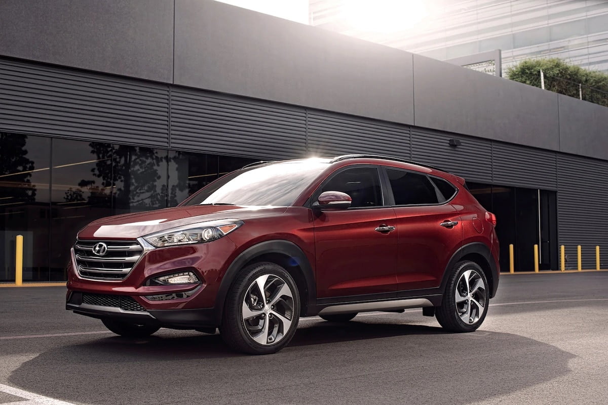 Manual HYUNDAI TUCSON 2016 de Usuario