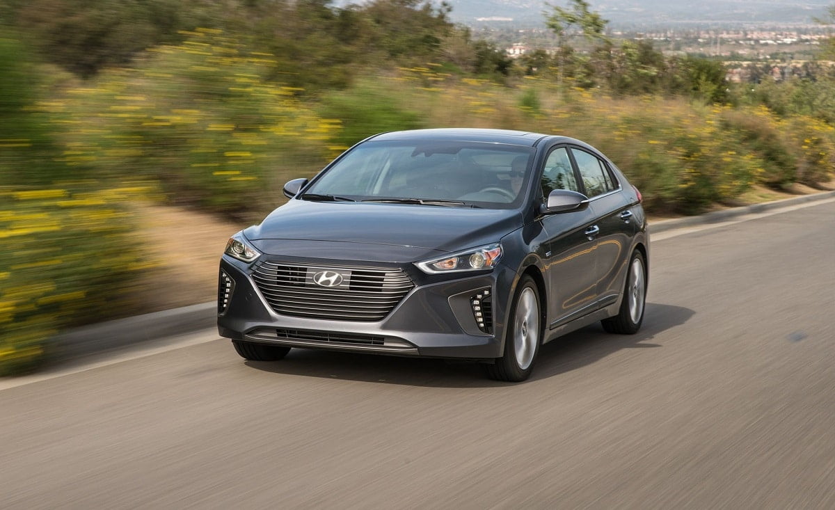 Manual HYUNDAI IONIQ 2017 de Usuario