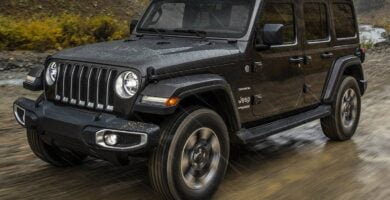 Manual JEEP WRANGLER 2018 de Usuario en PDF Gratis