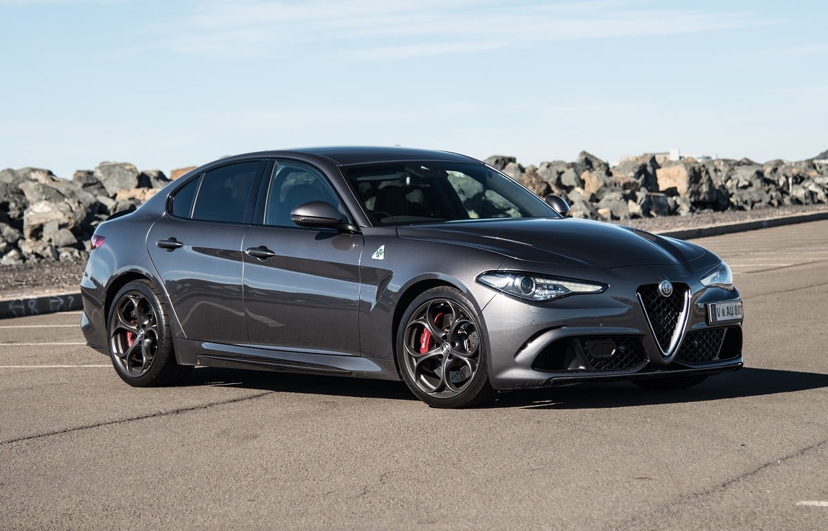 Manual ALFA ROMEO GIULIA QUADRIFOGLIO 2018 de Usuario