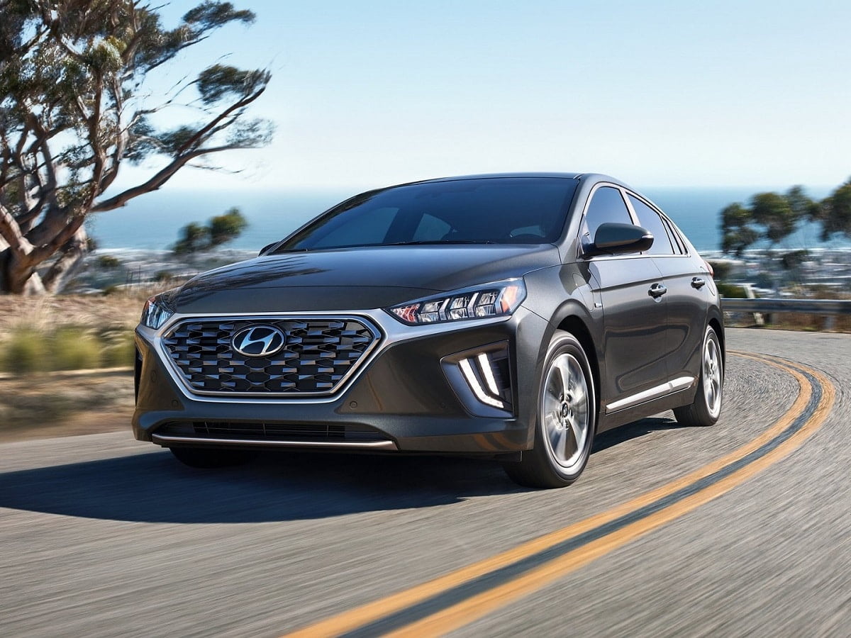 Manual HYUNDAI IONIQ PLUG-IN HYBRID 2020 de Usuario