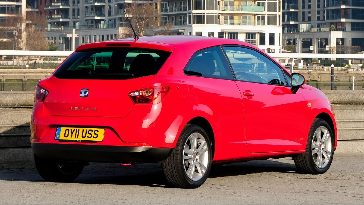 Manual SEAT IBIZA SC 2011 de Usuario PDF Gratis