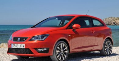 Manual SEAT IBIZA SC 2015 de Usuario PDF Gratis