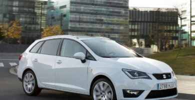 Manual SEAT IBIZA SC 2012 de Usuario PDF Gratis