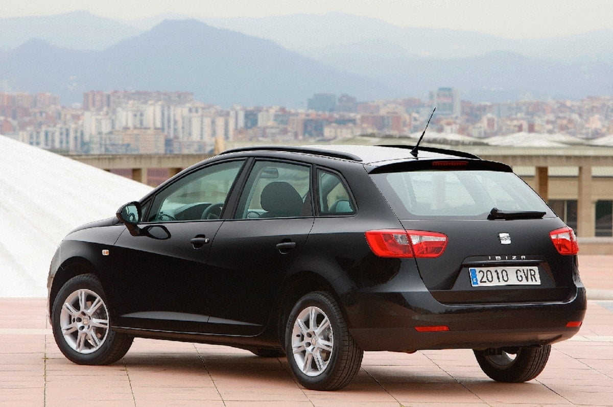 Manual SEAT IBIZA SC 2014 de Usuario PDF Gratis