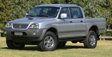 Manual MITSUBISHI L200 OUTDOOR 2006 de Usuario PDF Gratis