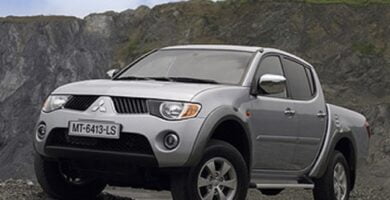 Manual MITSUBISHI L200 TRITON 2009 de Usuario PDF Gratis