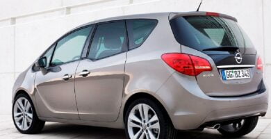 Manual OPEL MERIVA 2010 de Usuario PDF Gratis