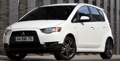 Manual MITSUBISHI COLT 2011 de Usuario PDF Gratis