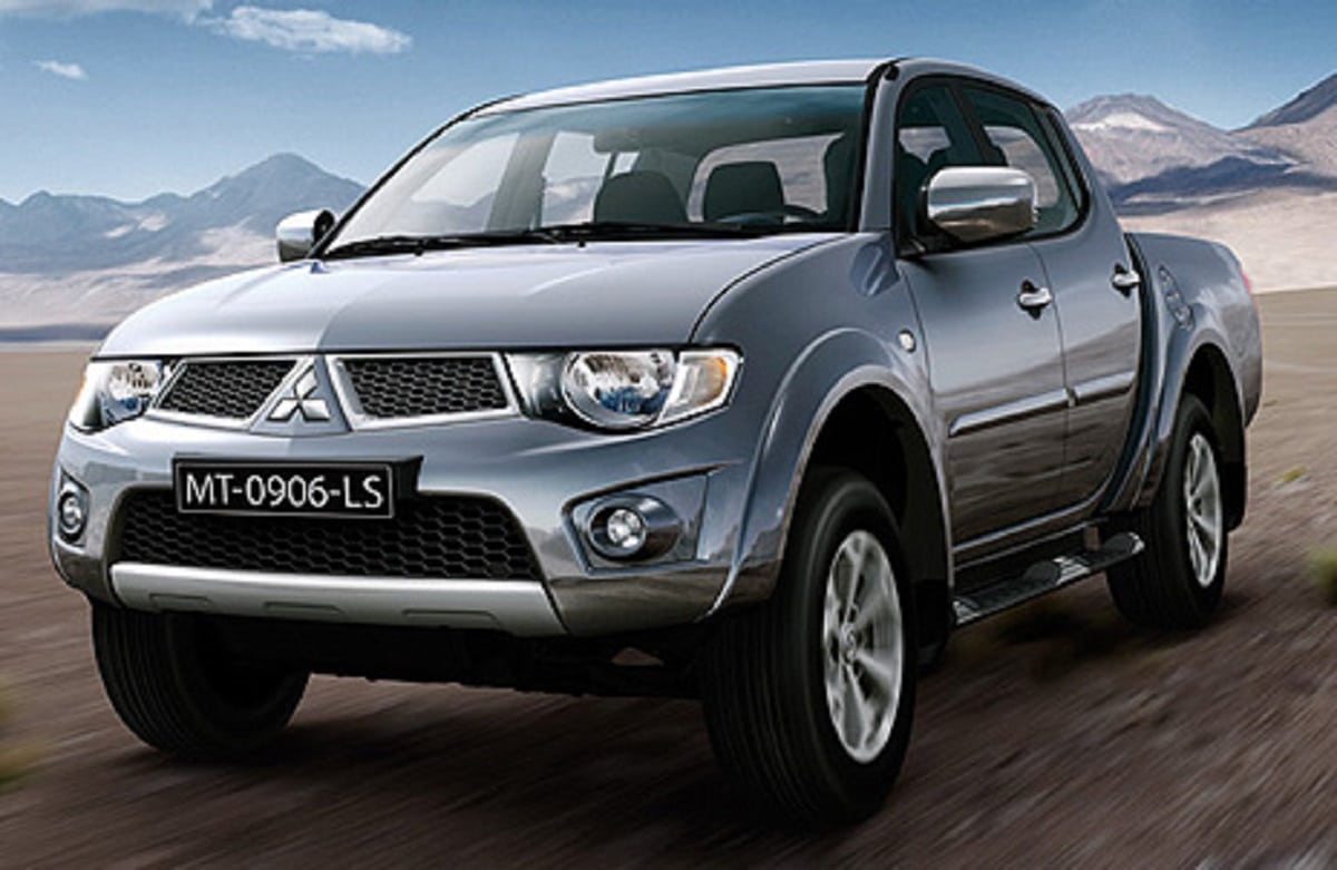 Manual MITSUBISHI L200 TRITON 2011 de Usuario PDF Gratis