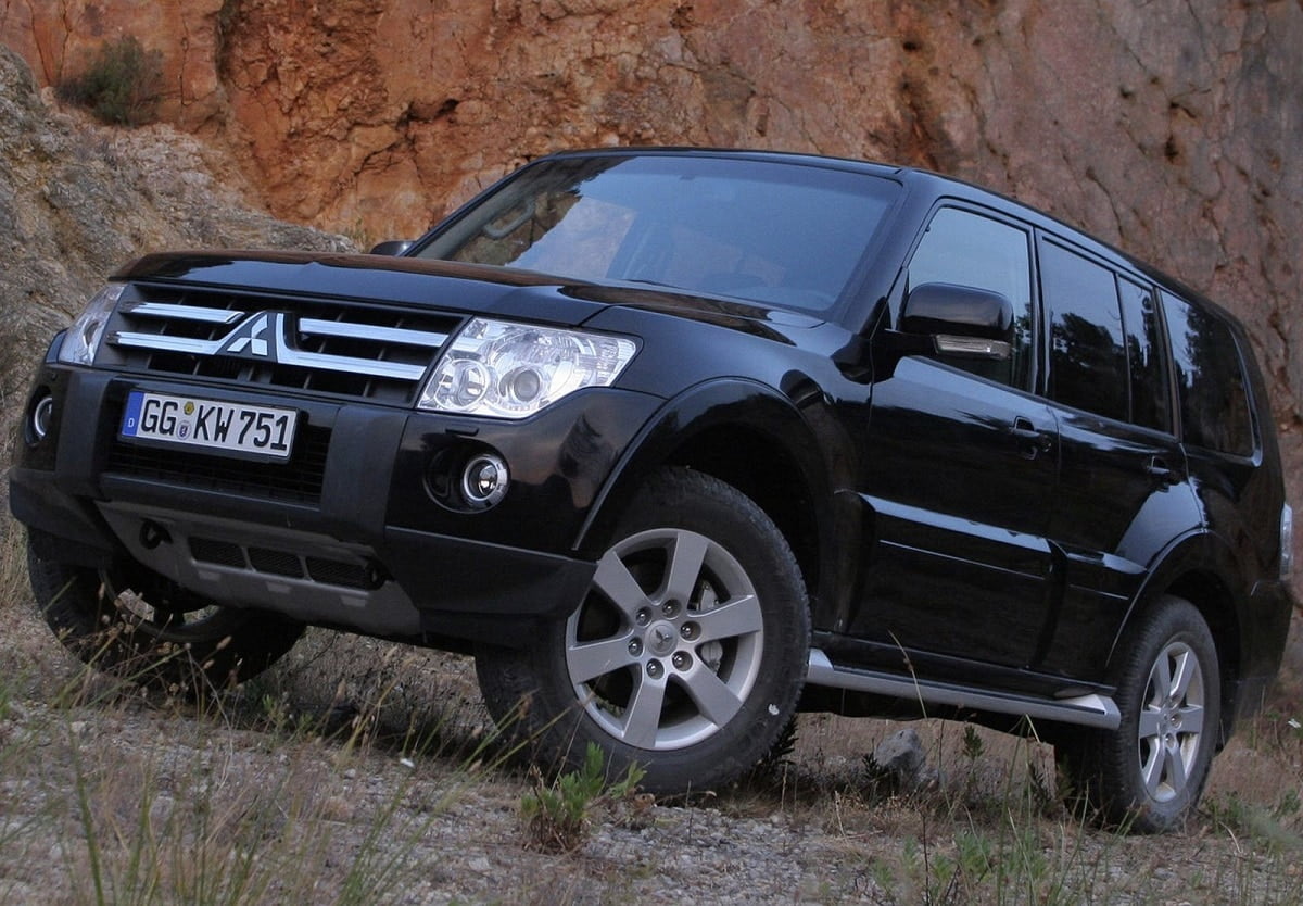 Manual MITSUBISHI PAJERO DAKAR 2011 de Usuario PDF Gratis