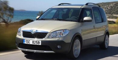 Manual SKODA ROOMSTER 2011 de Usuario PDF Gratis