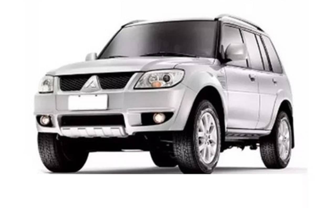 Manual MITSUBISHI PAJERO TR4 4x2 2012 de Usuario PDF Gratis