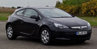 Manual OPEL ASTRA J 2012 de Usuario PDF Gratis