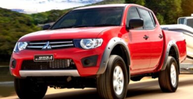 Manual MITSUBISHI L200 TRITON 2013 de Usuario PDF Gratis