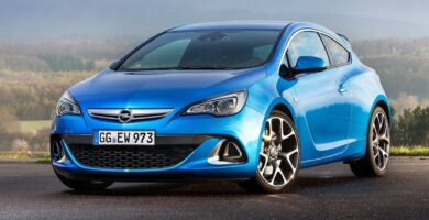 Manual OPEL ASTRA 2013 de Usuario PDF Gratis