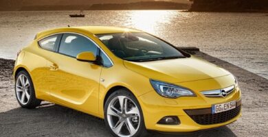 Manual OPEL GTC 2013 de Usuario PDF Gratis