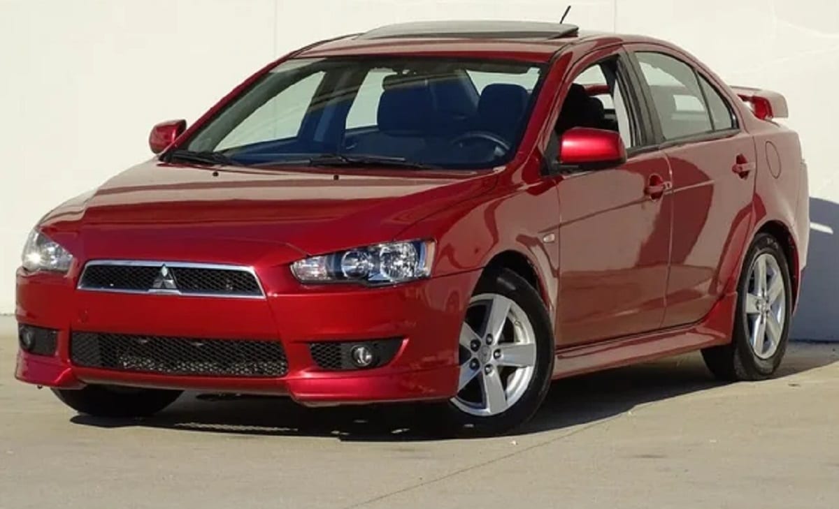 Manual MITSUBISHI LANCER SE AWC 2014 de Usuario PDF Gratis