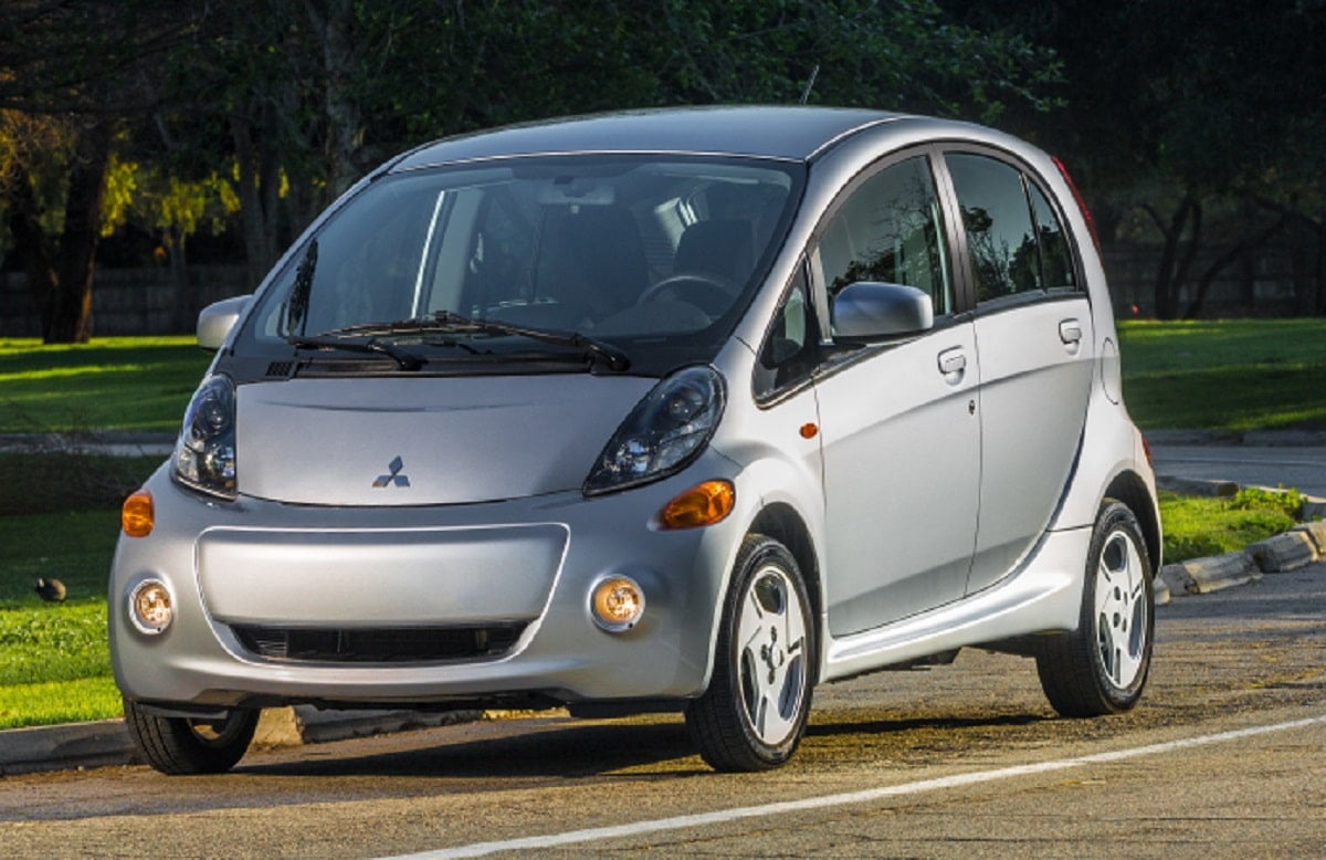 Manual MITSUBISHI i-MiEV 2014 de Usuario PDF Gratis