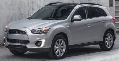 Manual MITSUBISHI OUTLANDER SPORT 2015 de Usuario PDF Gratis