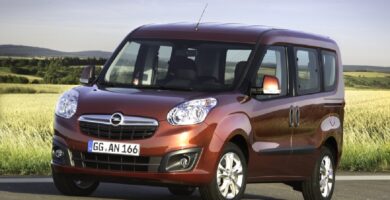 Manual OPEL COMBO 2016 de Usuario PDF Gratis