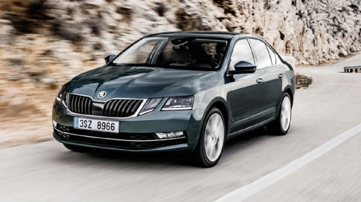 Manual SKODA OCTAVIA 2017 de Usuario PDF Gratis