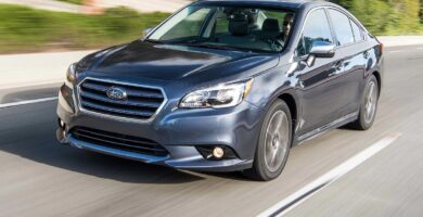 Manual SUBARU LEGACY 2017 de Usuario PDF Gratis