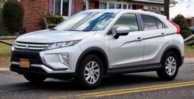 Manual MITSUBISHI ECLIPSE CROSS 2019 de Usuario PDF Gratis