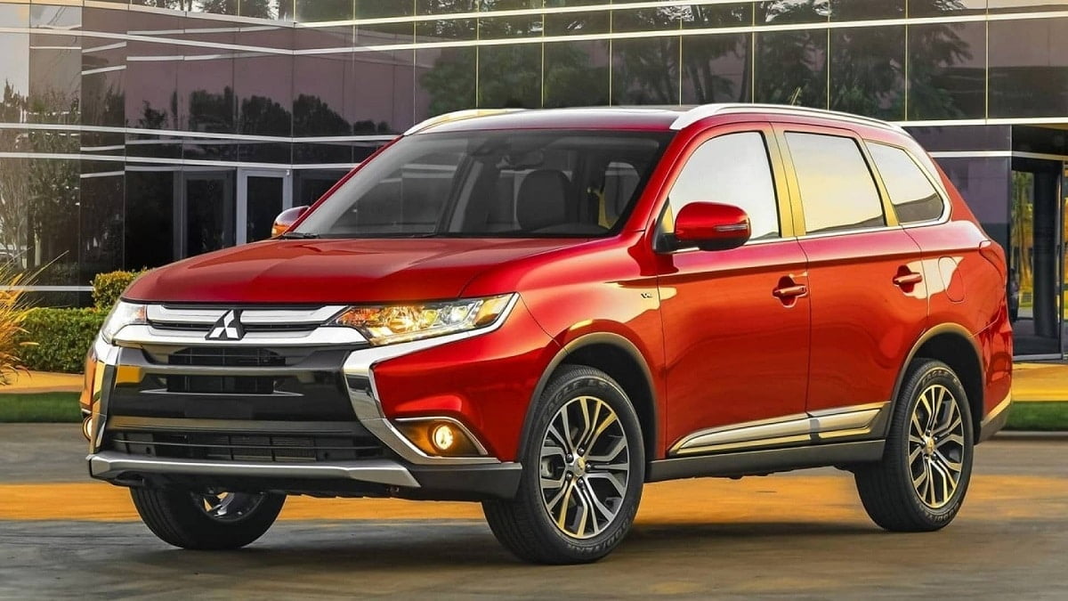 Manual MITSUBISHI OUTLANDER 2019 de Usuario PDF Gratis