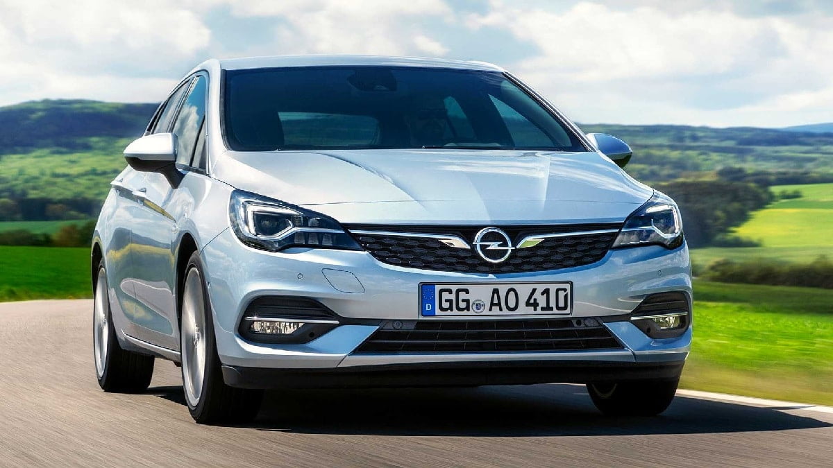 Manual OPEL ASTRA 2019 de Usuario PDF Gratis