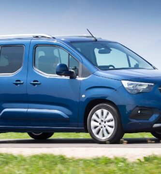 Manual OPEL COMBO 2019 de Usuario PDF Gratis