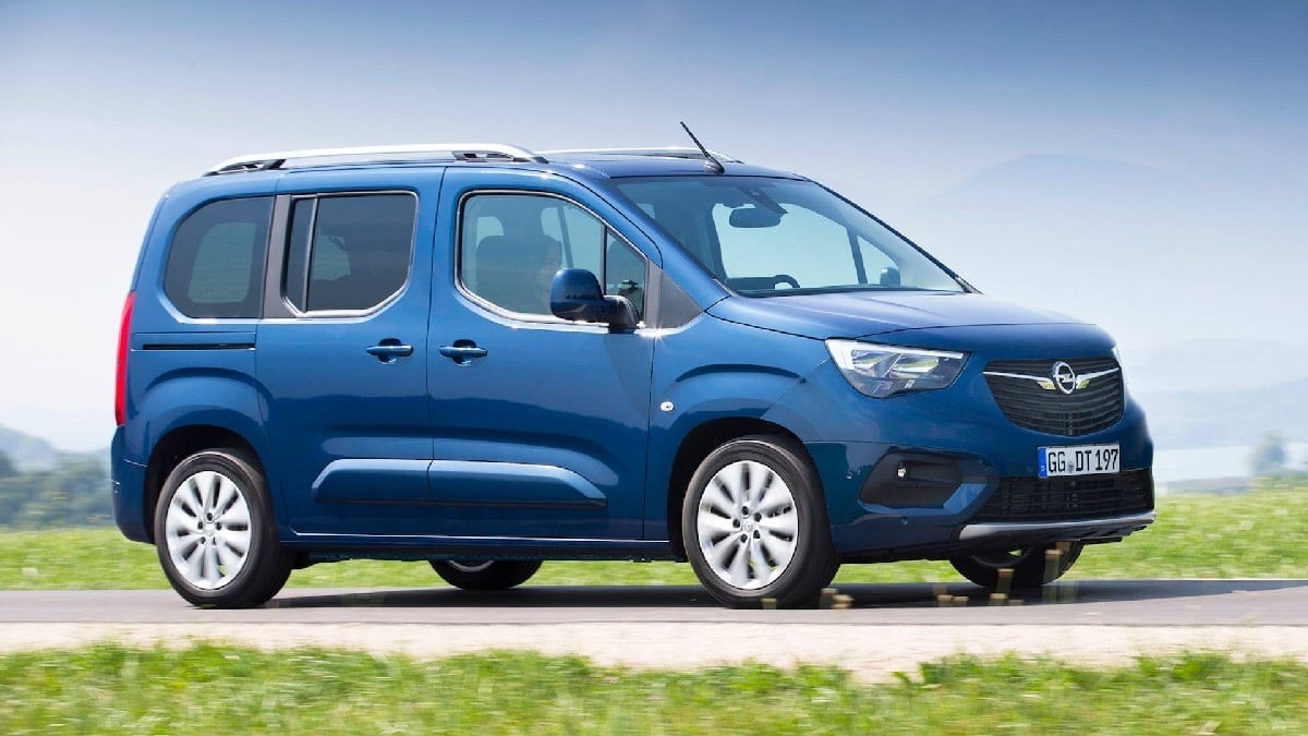 Manual OPEL COMBO 2019 de Usuario PDF Gratis