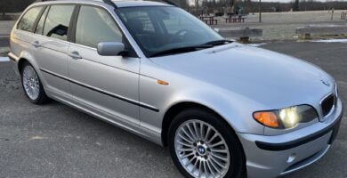 Manual BMW 325xi 2003 de Usuario